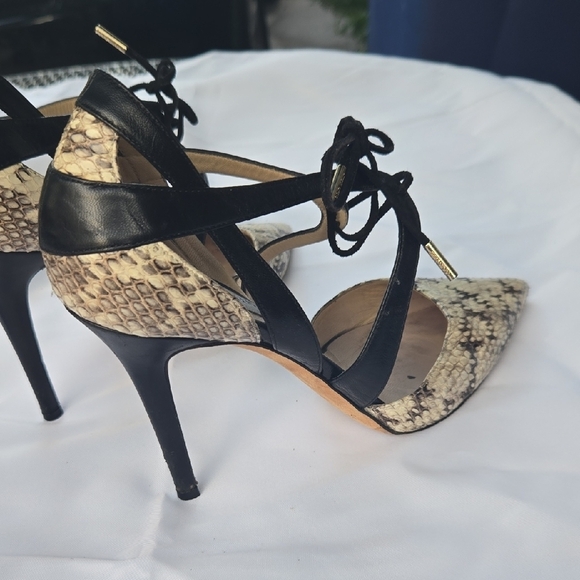 Jimmy Choo Black and Tan Heels - Picture 4 of 8